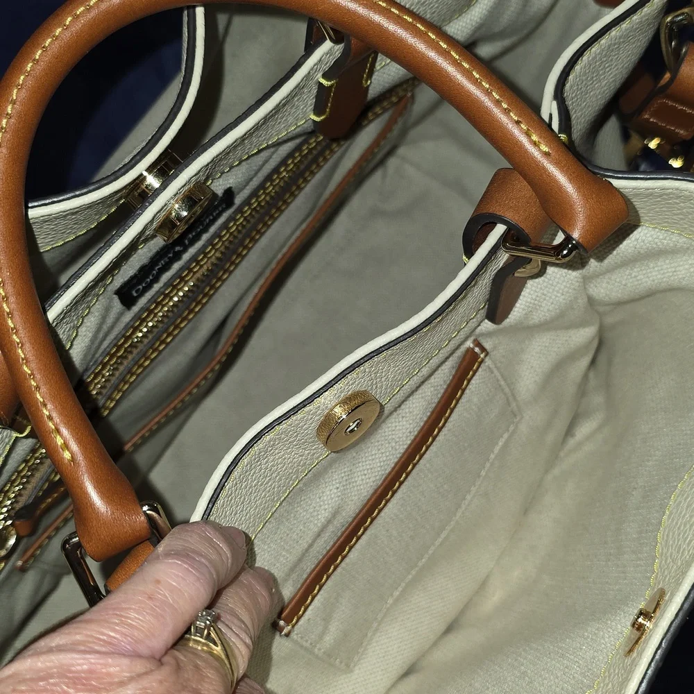 Dooney & Bourke Large Barlow Bag - Picture 7 of 10